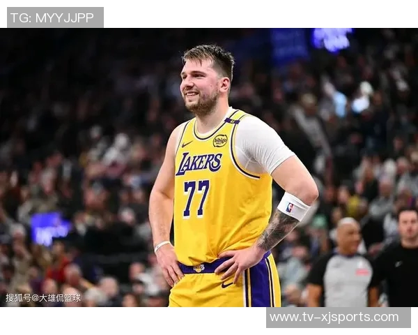 东契奇盛赞詹姆斯重振比赛风采其高效表现令人叹服无所不能