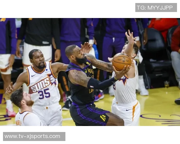 雷迪克点评黄蜂对湖人表现出色强调低位防守问题亟待解决